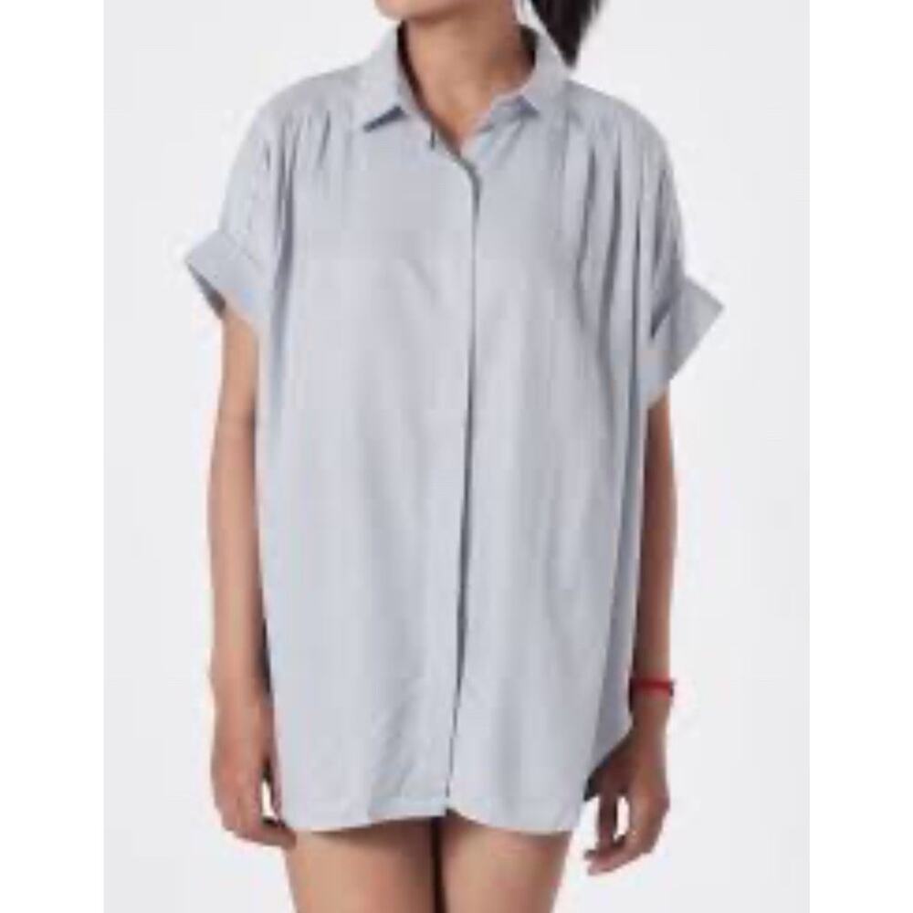 Womens Lysse Light Blue V-Neck‎ Short Sleeve Blouse M